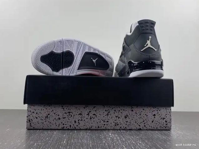 Fear Retro 4 626969-030 (2013) Pack Jordan 0531